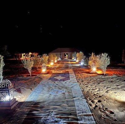 Luxury desert camp Merzouga 