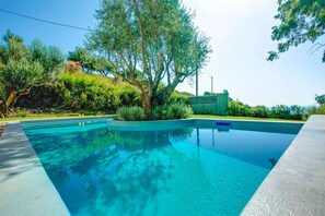 Pool - Stylish Romantic Retreat, A/C, 2 Private Pools, Garden with Ancient Trees & Sea Views - Near Spartia (Spartia)