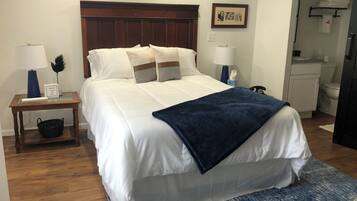 4 slaapkamers, een strijkplank/strijkijzer, gratis wifi, beddengoed