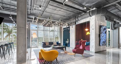 Aloft Fort Lauderdale Airport & Cruise Port