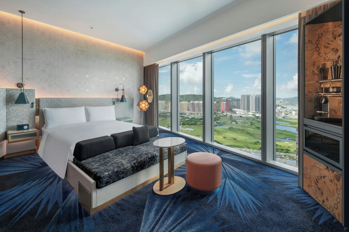 Minibar, két bảo mật tại phòng, bàn, màn/rèm cản sáng 