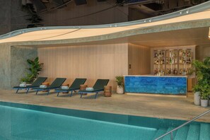 Indoor pool - W Macau - Studio City (Cotai)
