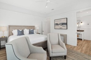 4 bedrooms, iron/ironing board, WiFi, bed sheets - 🦩Book Me Baby! Seagrove Harbor 30A~Private Pool🦩 (Santa Rosa Beach)