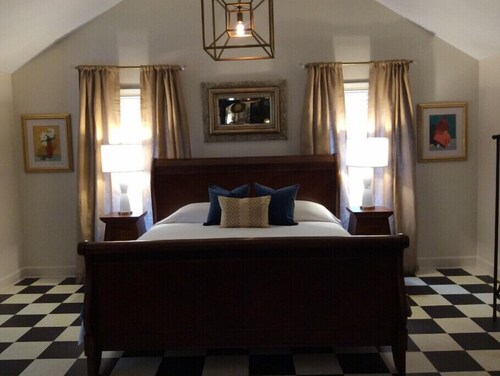 Studio apartment with a separate, private entrance