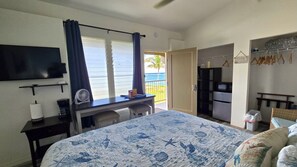 1 bedroom, desk, free WiFi, bed sheets