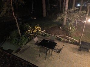 Outdoor dining - Atpūta pie jūras (Klapkalnciems)