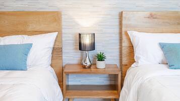 Chalet | 2 bedrooms, iron/ironing board, free WiFi