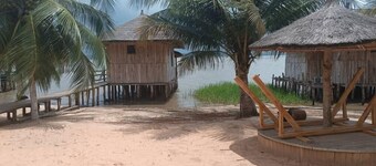 ホテル・レストラン・シェ・テオ