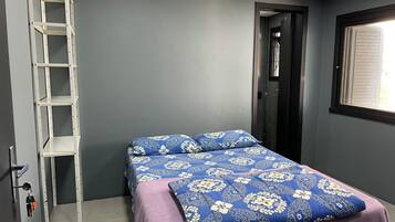 1 quarto, ferros/tábuas de passar roupa, Wi-Fi, roupa de cama