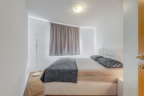 Apartment | 1 bedroom, iron/ironing board, free WiFi, bed sheets - Charming Apartment With Balcony With the sea View (Split)