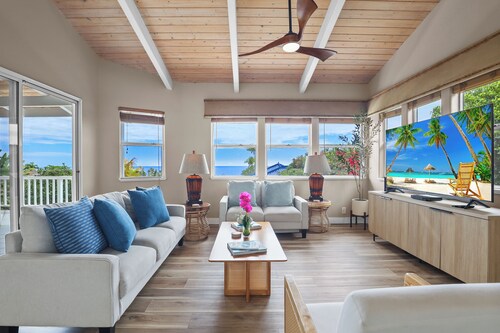 Breezy Pool Oasis 5BR AC Ocean Views 5min to Beach