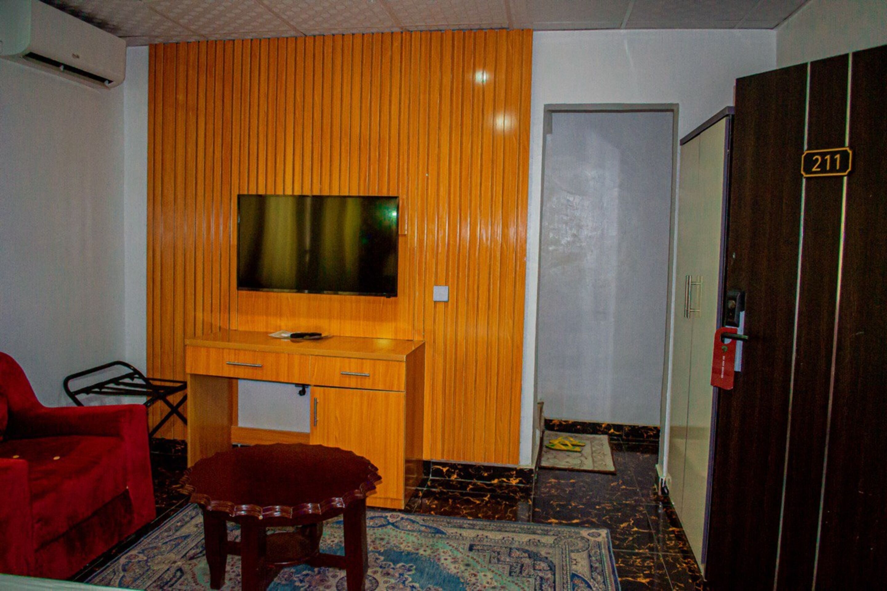 standard room | 1 bedroom, hypo-allergenic bedding, down duvets, tempur-pedic beds