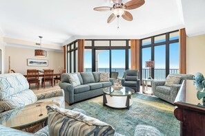 Fernseher, DVD-Player