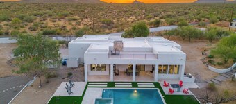 Gated Estate Near Troon N. Pool, Hot-tub, Pickleball, Frisbee Golf, Bar & Arcade