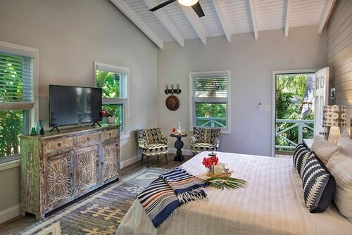 Beachfront Cottage #6