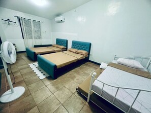 2 Schlafzimmer, Reisekinderbett, kostenloses WLAN, Bettwäsche