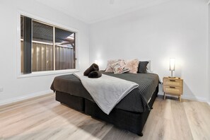 2 Schlafzimmer, Bügeleisen/Bügelbrett, WLAN, Bettwäsche