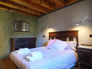 2 dormitorios, Internet, ropa de cama