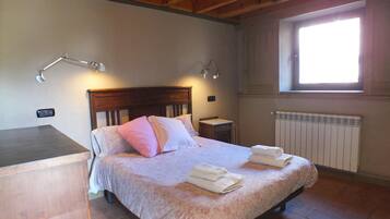 2 dormitorios, Internet, ropa de cama