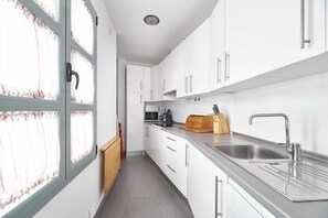 Private kitchen - Apartment Designed Granada Center (Granada)