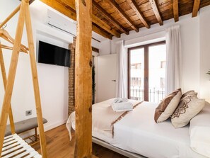 2 Schlafzimmer, Bügeleisen/Bügelbrett, Internetzugang, Bettwäsche