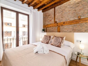2 Schlafzimmer, Bügeleisen/Bügelbrett, Internetzugang, Bettwäsche