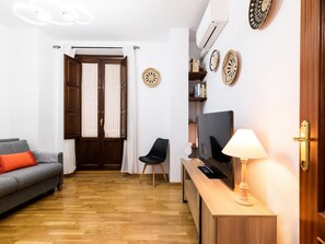 Living area - Apart. Santa Paula en Granada (Granada)