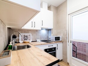 Private kitchen - Apart. Santa Paula en Granada (Granada)