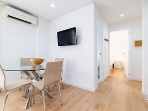 Dining - Apart. Recogidas Granada Centro (Granada)