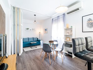 Interior - Apartanto en zona Realejo de Granada (Granada)