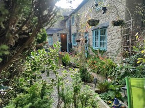 Property grounds - Rose Cottage - Cosy cottage in Millers Dale (Buxton)