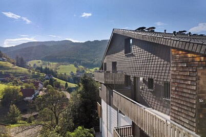 Holiday Home 'Ferienhaus Schwarzwaldleben' with Mountain View, Balcony & Wi-Fi