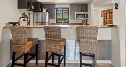 NEW! Peaceful Waterfront Getaway (pet-friendly)