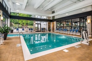 Indoor pool - Better Choice for your Vacation! Parking, Pools! Near Charlotte Nature Museum (Charlotte)
