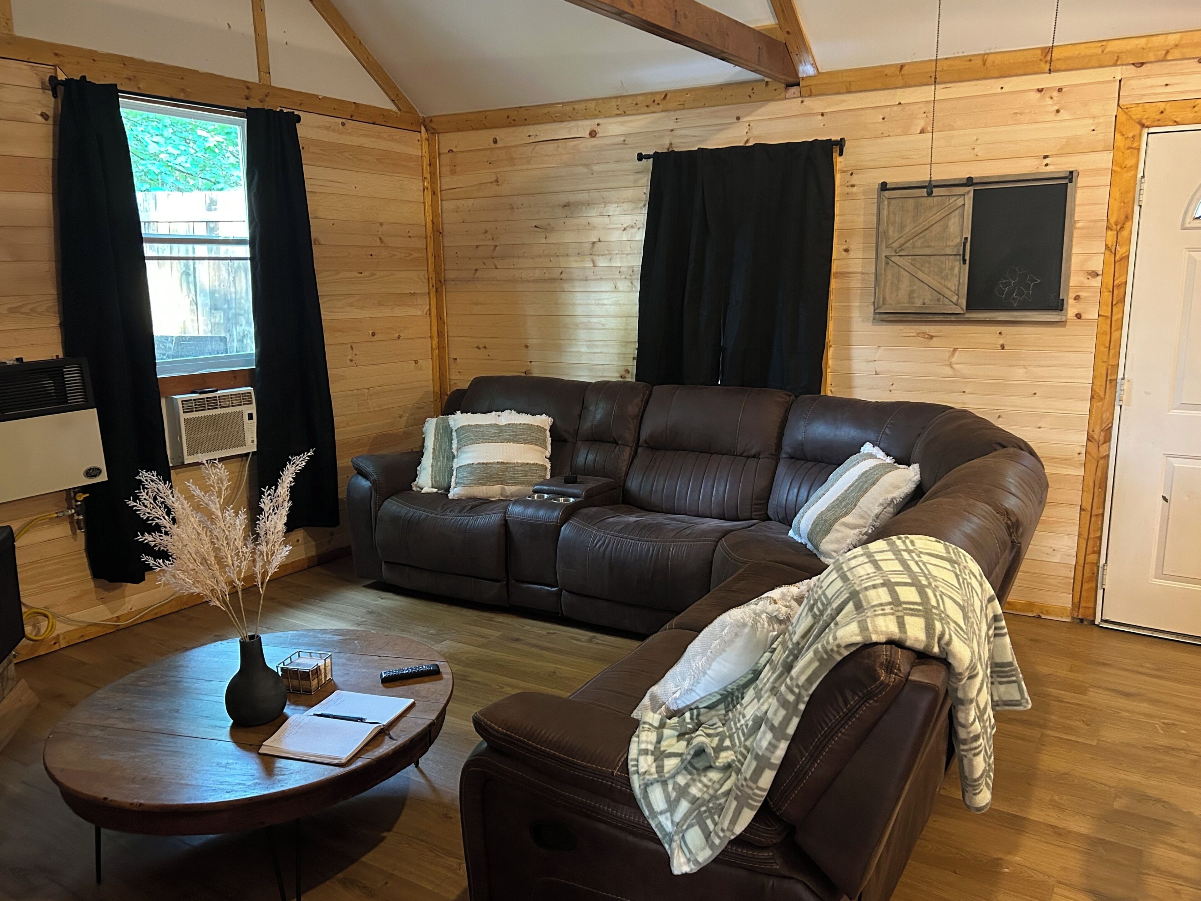 Smart-TV, Kamin, Videospiele
