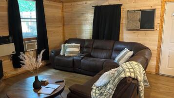 Smart-TV, Kamin, Videospiele