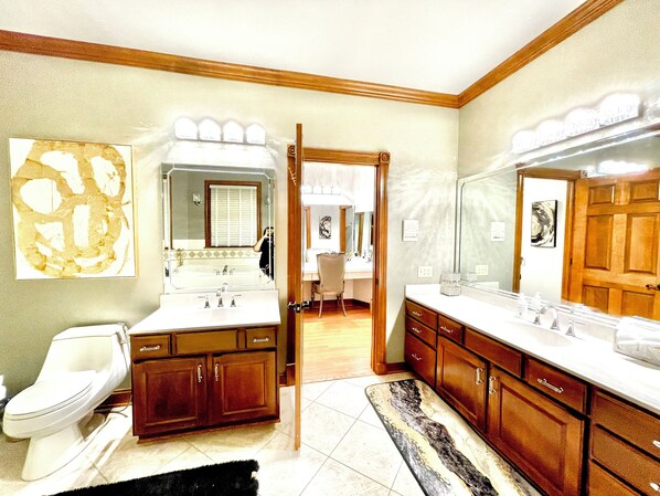 Shower, jetted tub, hair dryer, bidet