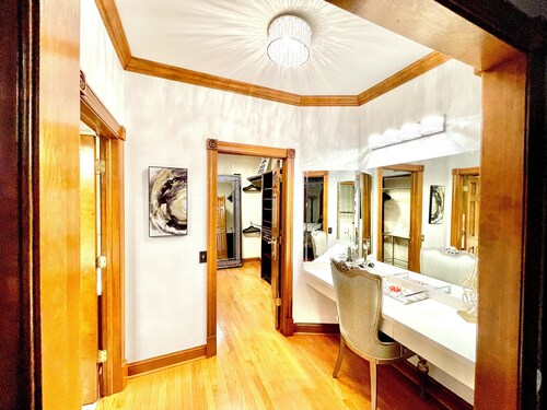 Huge Farmstay w/ Pool, Animals, Pond, Event Barn, & Clubhouse w/ Game Room