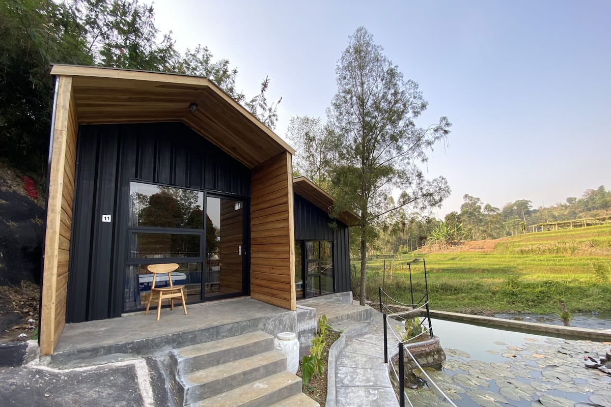 Signature Cabin | 1 bedroom, free WiFi, bed sheets
