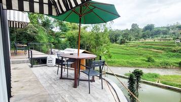 Panoramic Cabin | Terrace/patio