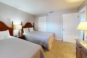 1 chambre, fer et planche à repasser, Wi-Fi gratuit