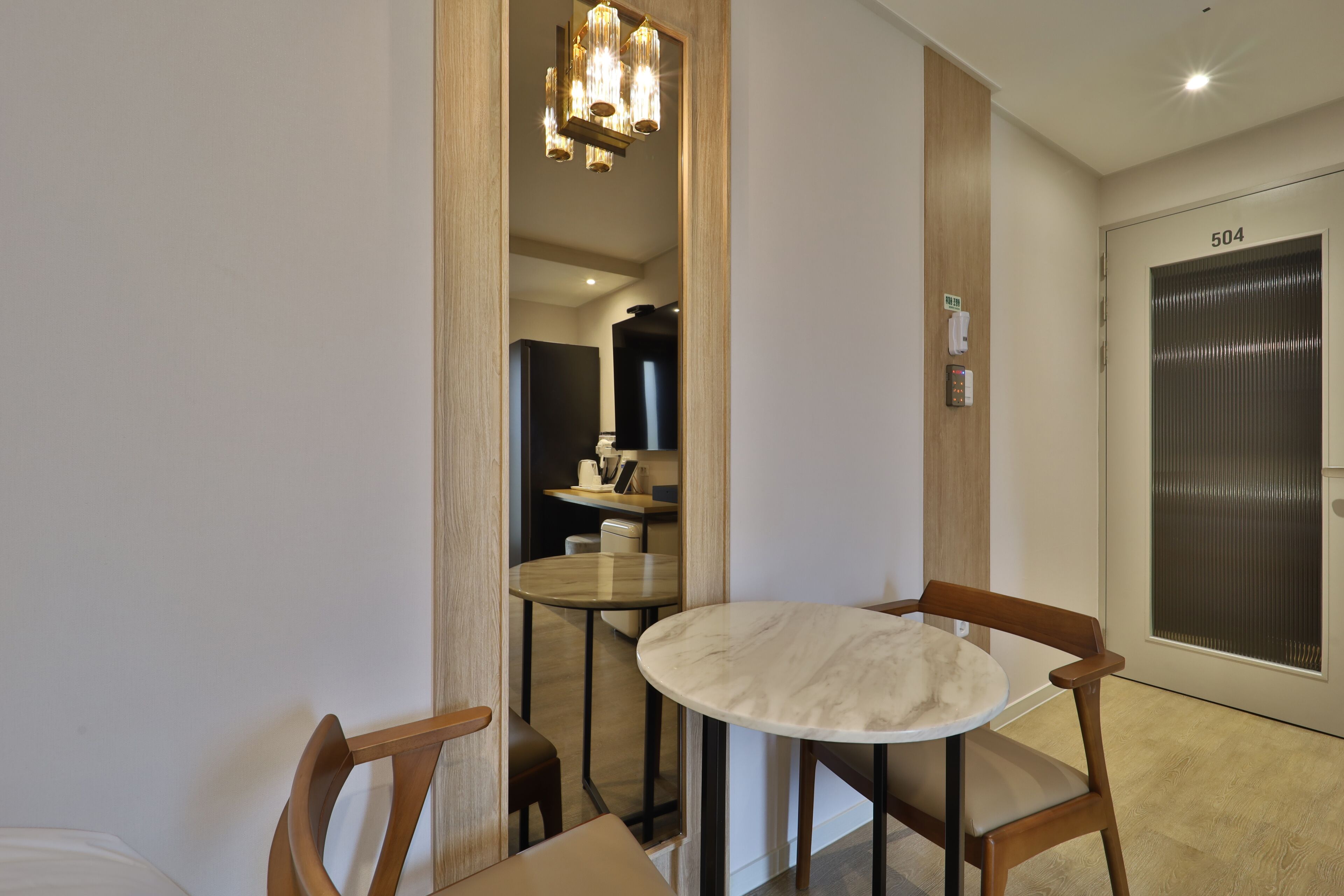 Luxury Twin Room | Egyptian cotton sheets, premium bedding, down comforters, desk