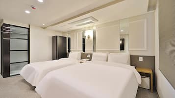 Deluxe Twin Room | 1 bedroom, Egyptian cotton sheets, premium bedding, down duvets