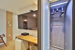 Luxe Twin kamer | Lakens van Egyptisch katoen, luxe beddengoed, donsdekens, een bureau