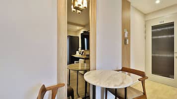 Suite Terrace | 1 間睡房、埃及棉床單、高級寢具、羽絨被