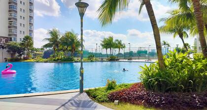 Japandi Beach Resort at Country Garden Danga bay