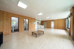 Basic Room, 1 Bedroom (fuleap) | 1 bedroom, free WiFi