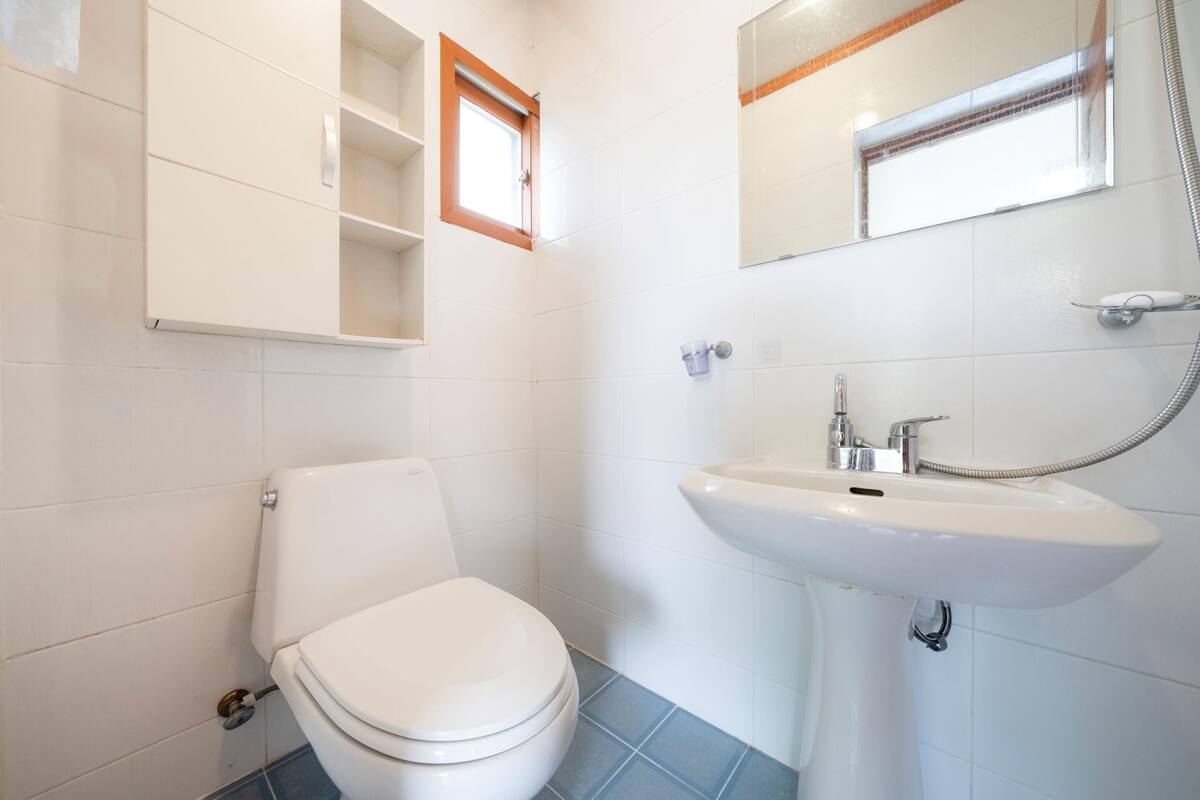 Kamar Basic, 2 kamar tidur (hosu) | 1 kamar tidur dan Wi-Fi gratis