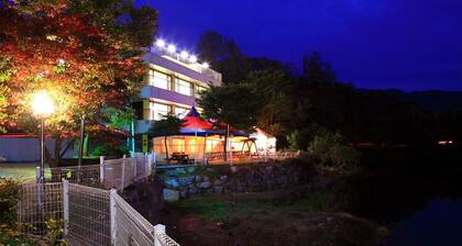 Yangpyeong Sky&lake pet Friendly Pension