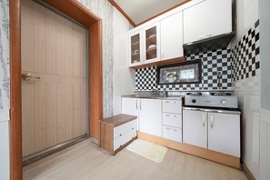 1 bedroom, free WiFi - Yangpyeong Sky&lake pet Friendly Pension (Yangpyeong)